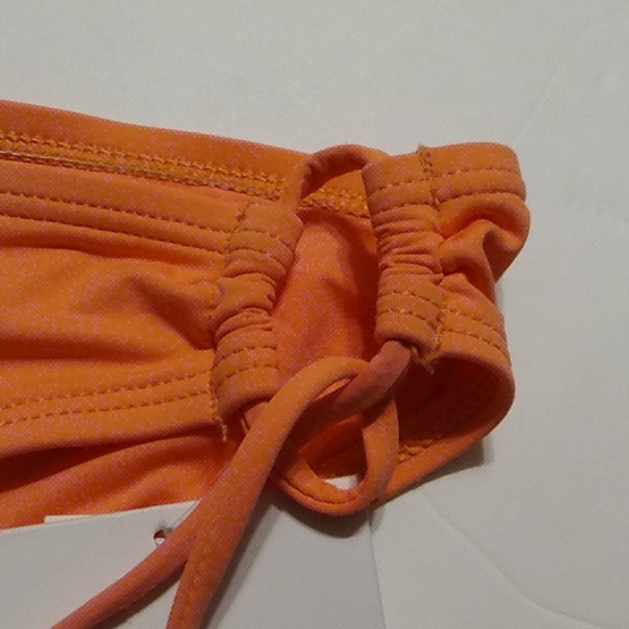 Nwt LaBlanca Island Goddess Side Loop - Picture 3 of 8